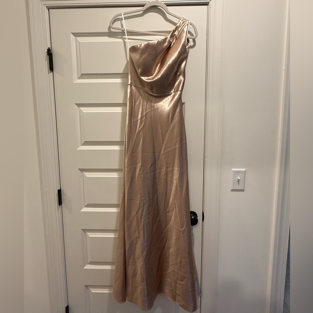 Jenny Yoo One Shoulder Satin gold Gown elegant formal Size 6 - Picture 3 of 8